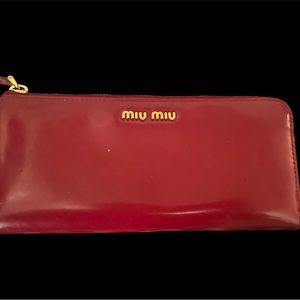 Miu Miu Patent leather wallet
